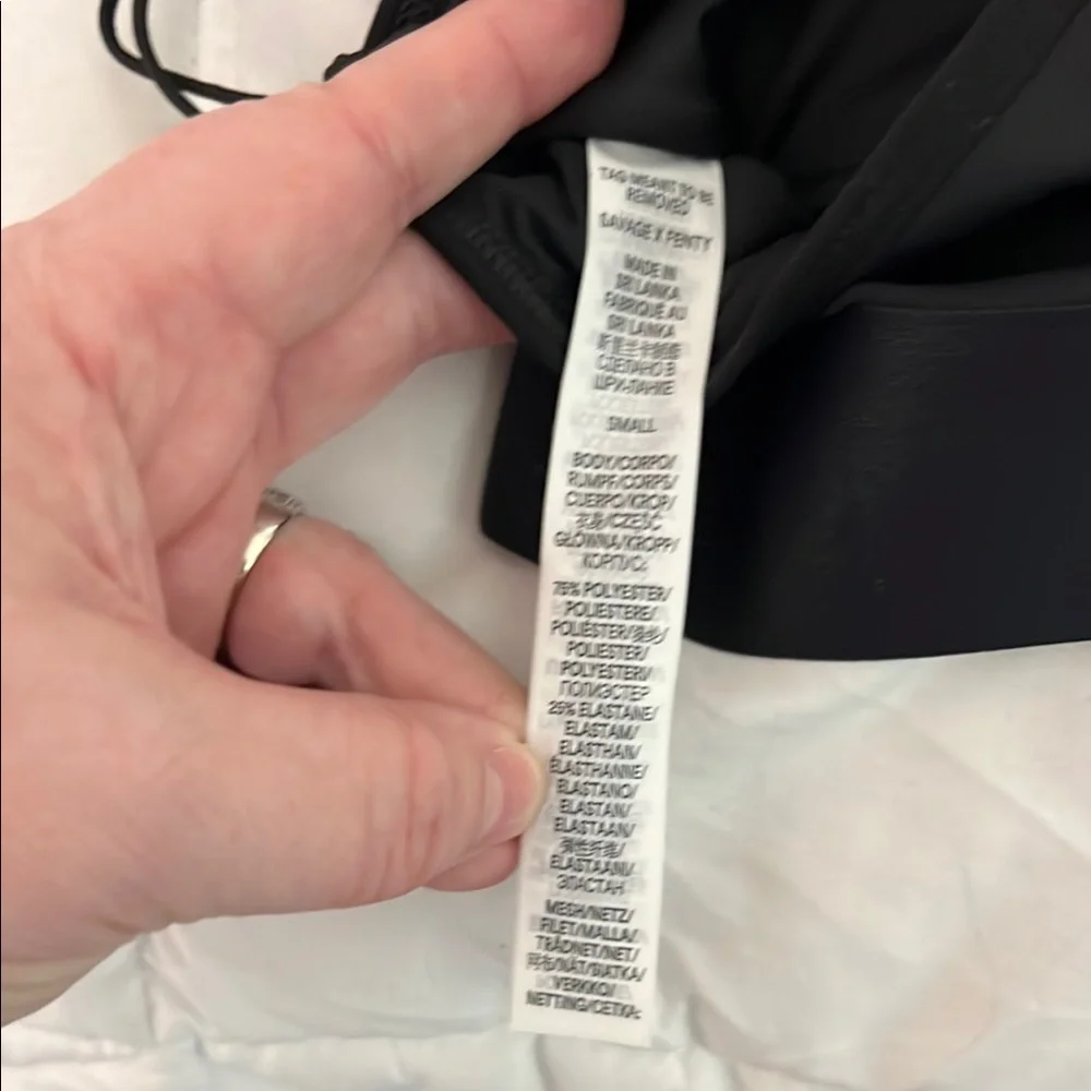 Savage X Fenty Black Racerback Sports Bra Size Small(4-6)
